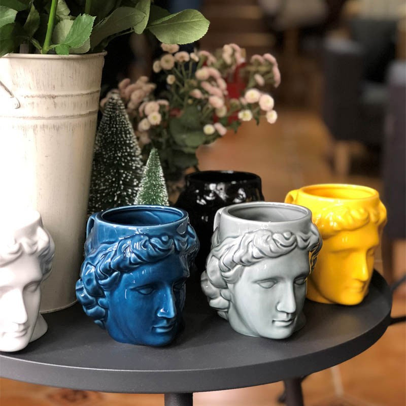 SCULPTURE Head Mug