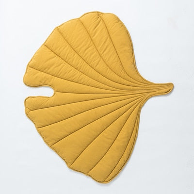 JOLIE Leaf Shaped Soft Rug